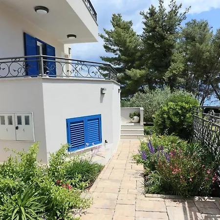 Apartment La Bomboniera