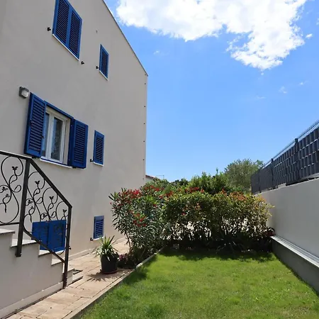La Bomboniera Apartment Slatine