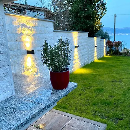 La Bomboniera Apartment *