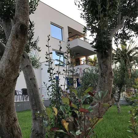 La Bomboniera Slatine